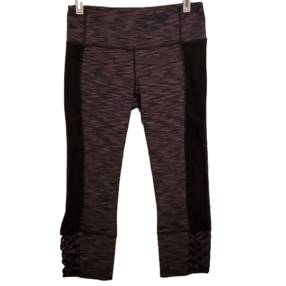 Athleta Mesh Mind Over Mat Active Crop Pants Size Small